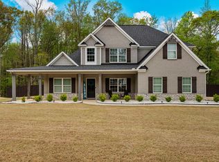 219 Mulberry Crossing Dr, Cataula, GA 31804