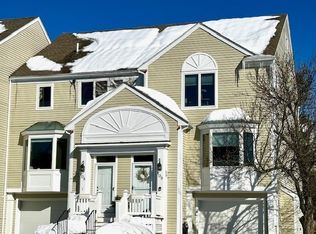 108 Abington Rd #108, Danvers, MA 01923