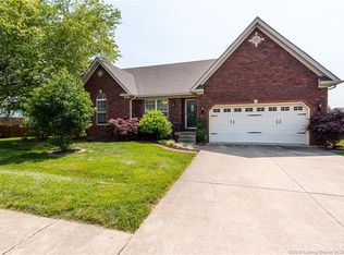 5508 Raintree Rdg, Jeffersonville, IN 47130