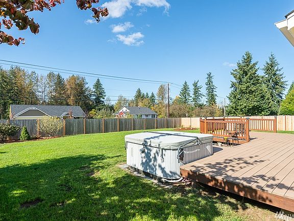 5th image of 7902 201st Avenue Ct E