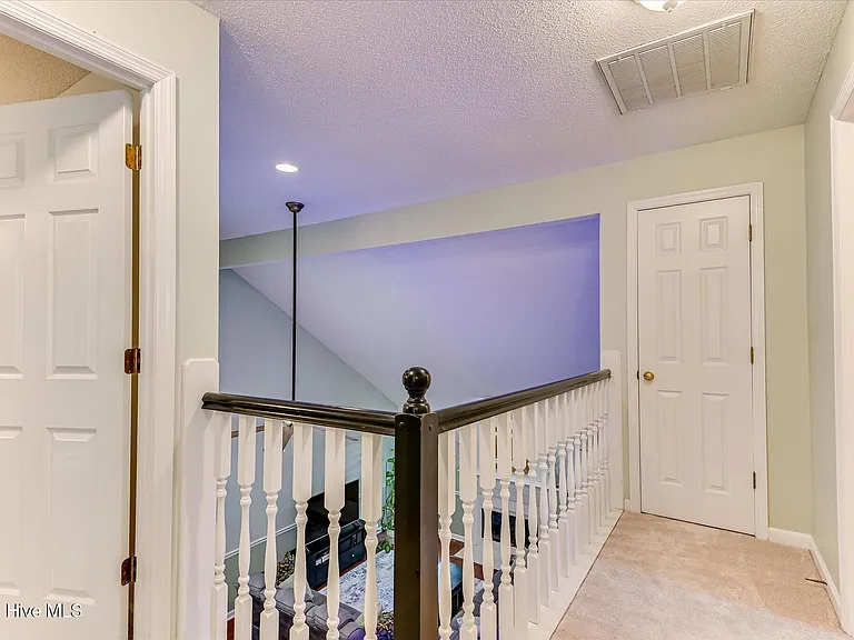 2528 Commons Trce — Photo 34
