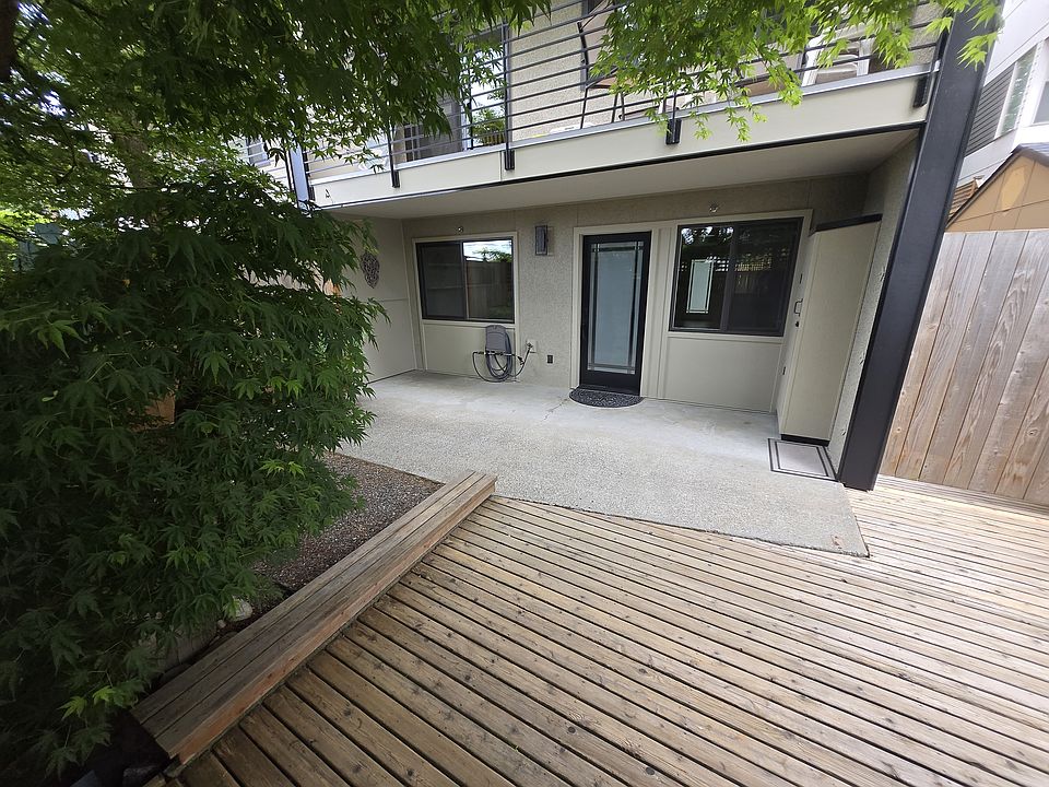 Private Courtyard