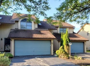 26 Harvard Rd, Watervliet, NY 12189