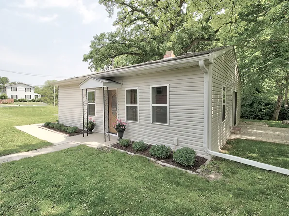 416 E Main St, Yorkville, IL 60560