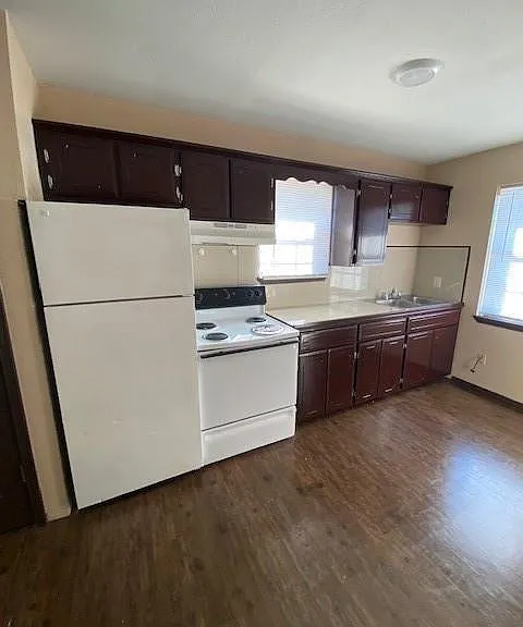 502 Miguel Hidalgo St #6 — Photo 4