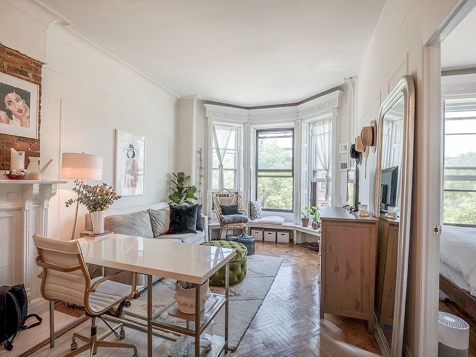 1st image of 218 Saint Johns Pl APT 3F
