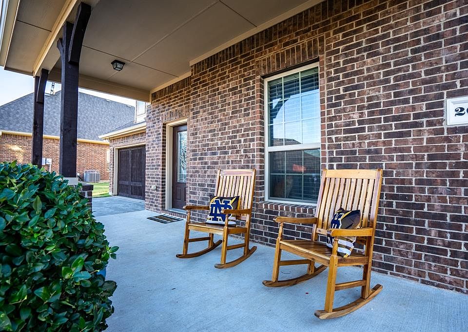 1st image of 2624 Sabine Cir
