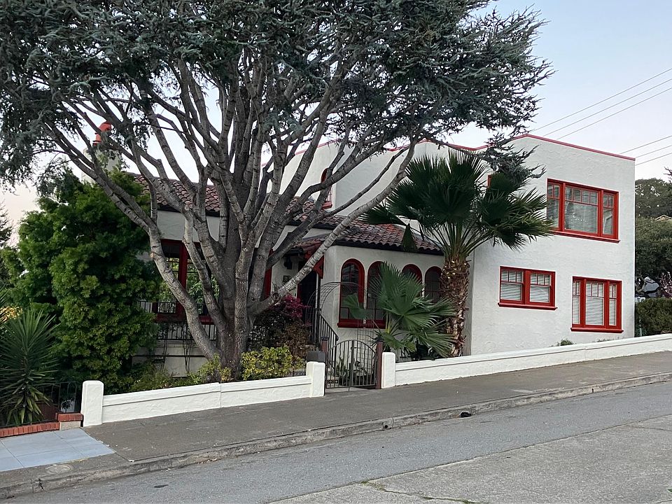 1st image of 6 Bonita St