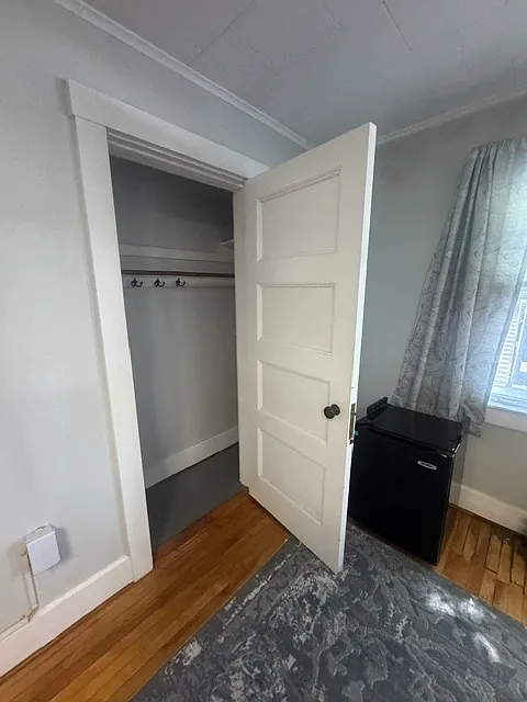 1 bed, 250 sqft, $900 — Photo 4