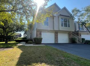 2753 Cedar Glen Dr, Arlington Heights, IL 60005
