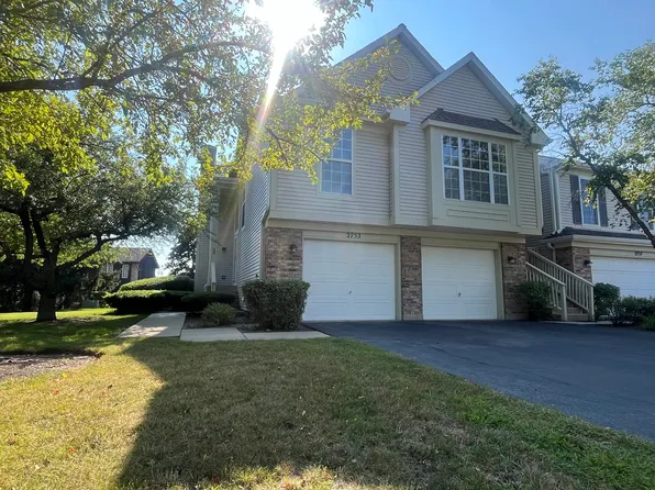 2753 S Cedar Glen Dr, Arlington Heights, IL 60005