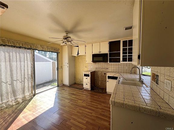4th image of 25852 Tree Top Rd