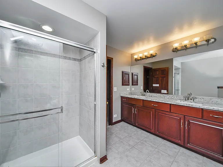 1156 Keim Ct — Photo 15