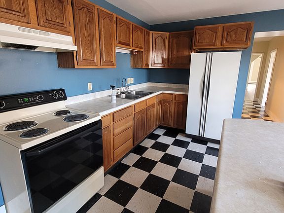 2nd image of 314-316 Hammond St #2