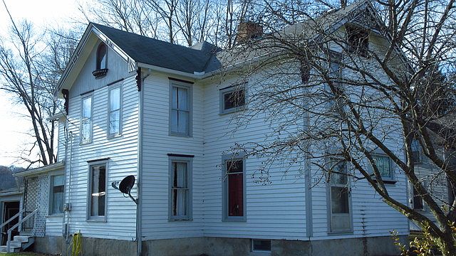1st image of 340 E Church St