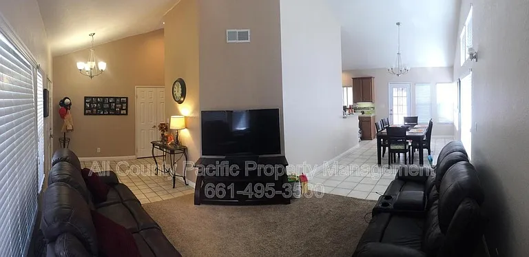 42330 Portland Ln — Photo 4