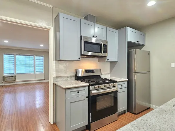 1020 S Norton Ave #B, Los Angeles, CA 90019