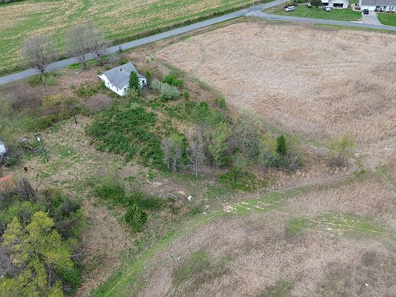 5th image of 3162 Chapel Hill Rd