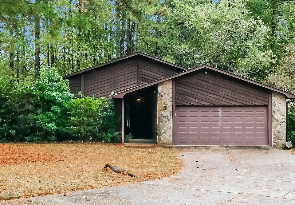 4251 Dogwood Farms Dr