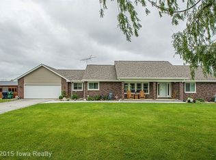 1935 Upland Trl, Prole, IA 50229