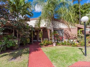 523 Leslie Dr #523, Hallandale Beach, FL 33009