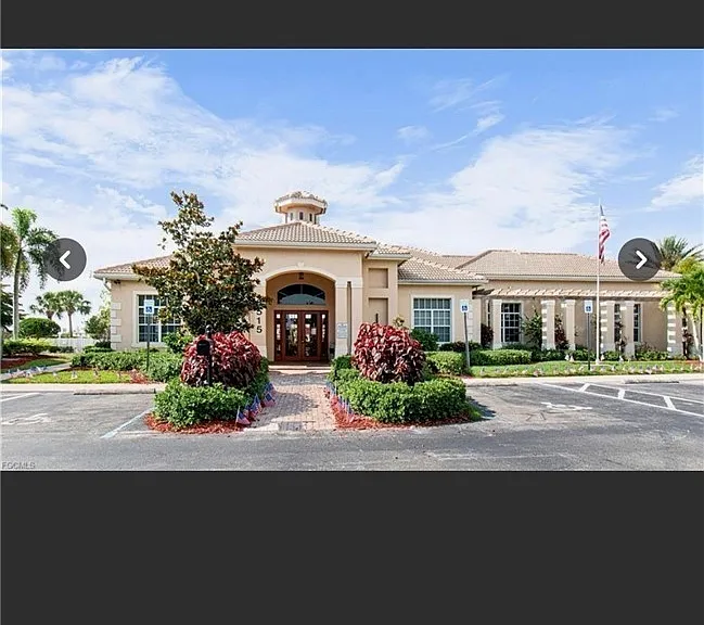 8585 Athena Ct — Photo 40
