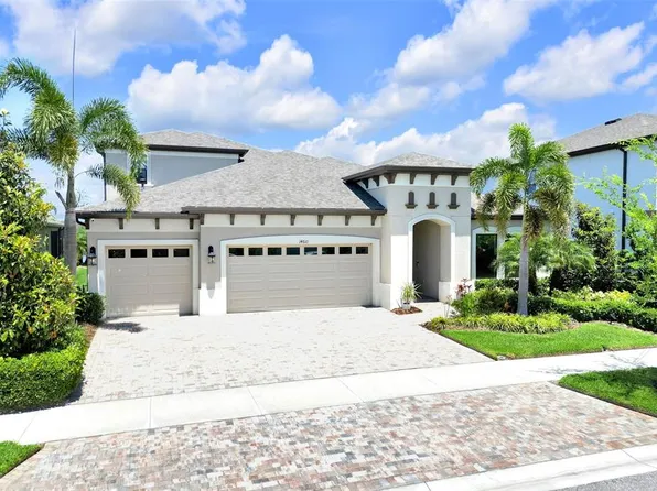 14610 Red Castle Ave, Lithia, FL 33547