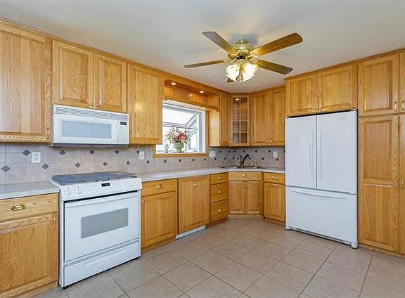4th image of 2145 Calle Vista Dr