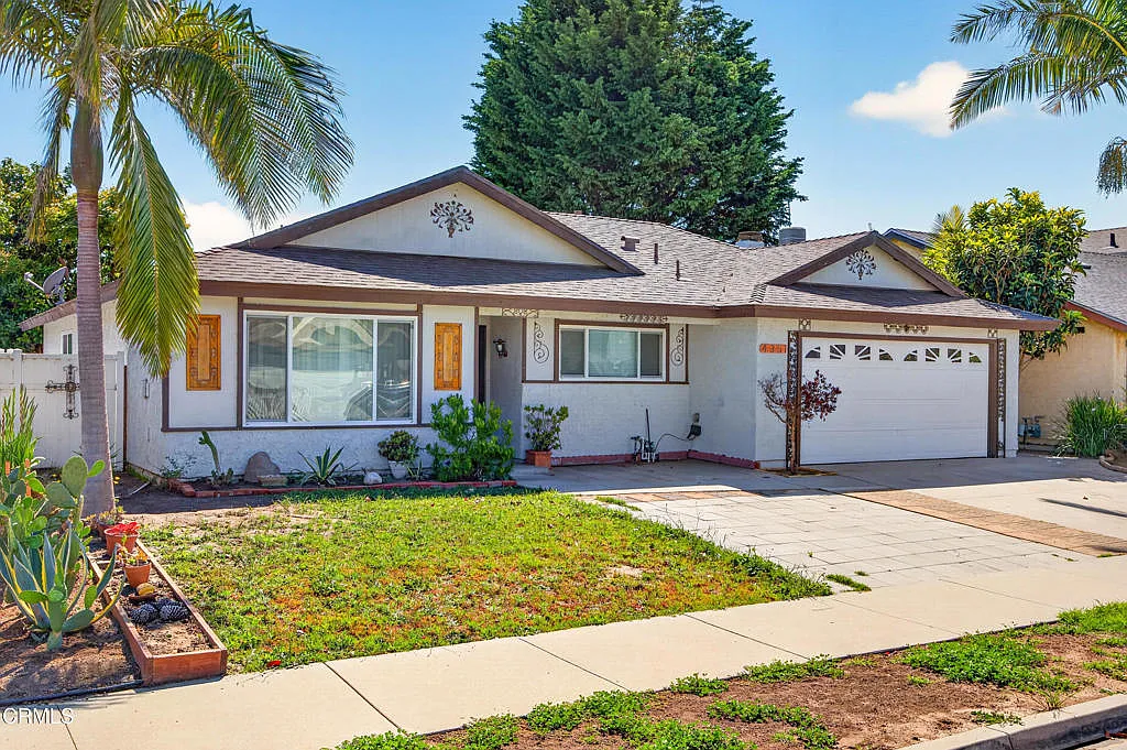 5 bed, 2.0 bath, 1819 sqft, $4,990 — Photo 1