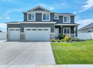 3711 W Creek Meadow Rd, Riverton, UT 84065
