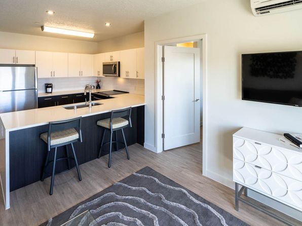 1 Central Ave NW APT 408