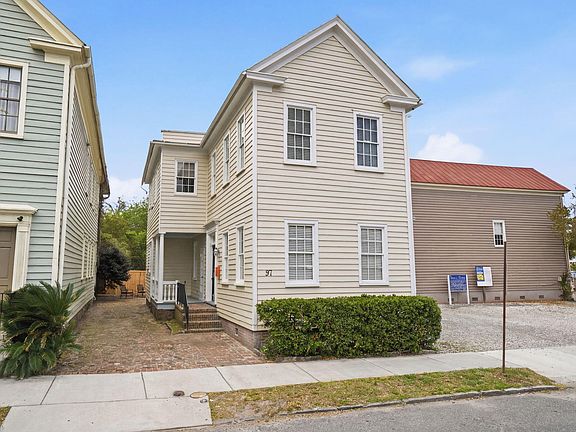 2nd image of 97 Smith St
