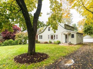 33 Vassar View Rd, Poughkeepsie, NY 12603