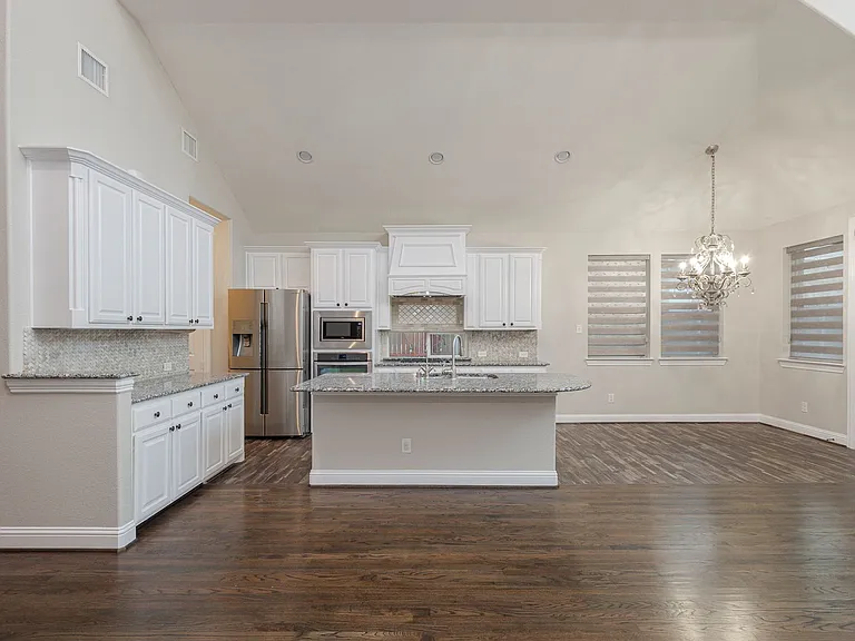 9704 Tanen Dr — Photo 26