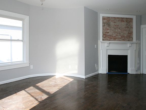 5th image of 231 Claremont Ave