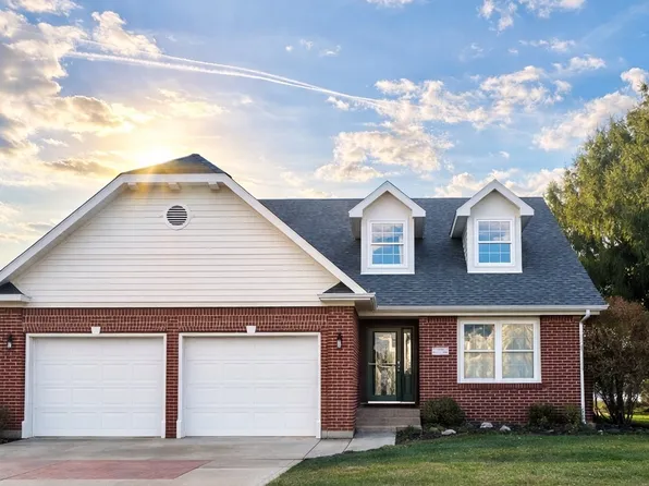 2298 Somerset Dr, Franklin, IN 46131