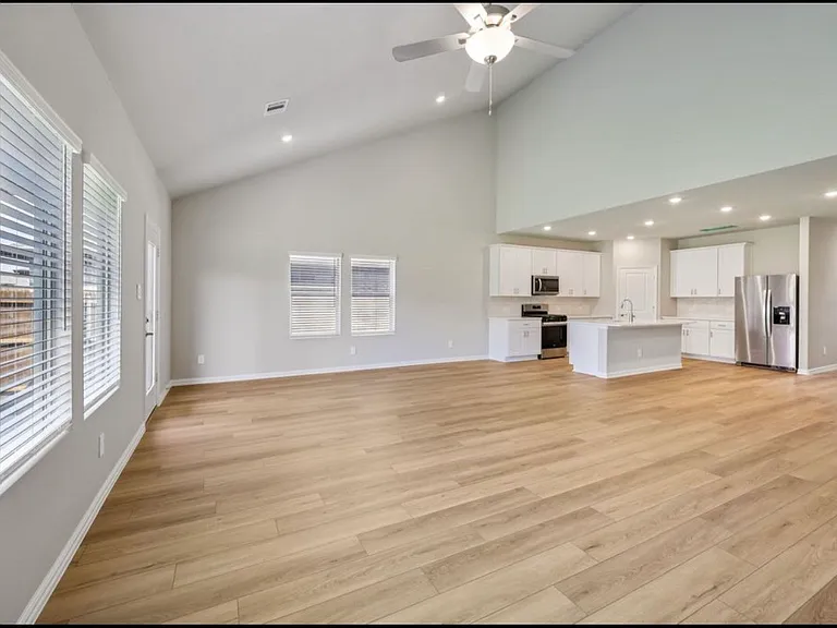 Copperwood Dr — Photo 32