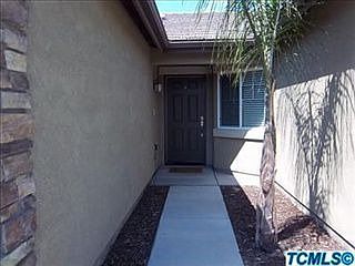 3rd image of 2418 E Arlen Ave