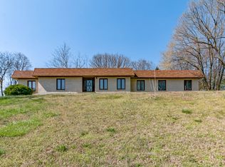 166 Factory St, Camden, TN 38320