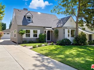 418 Delaware Rd, Burbank, CA 91504