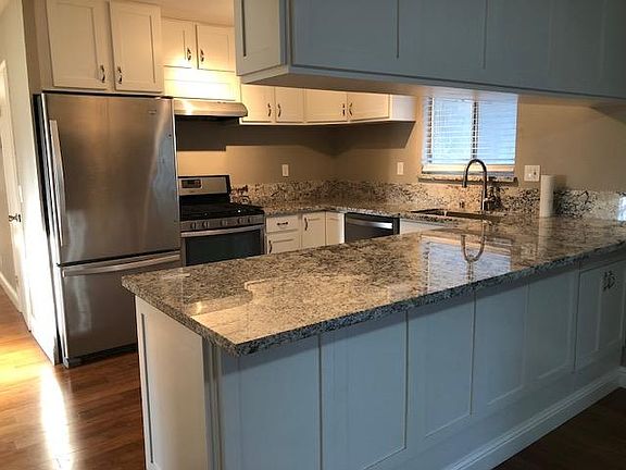 5th image of 7630 Wren Ave