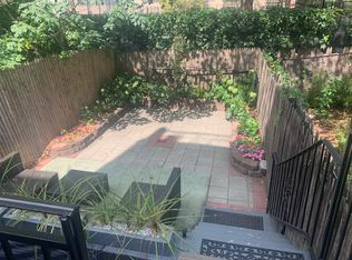 877 Greene Ave #1, Brooklyn, NY 11221