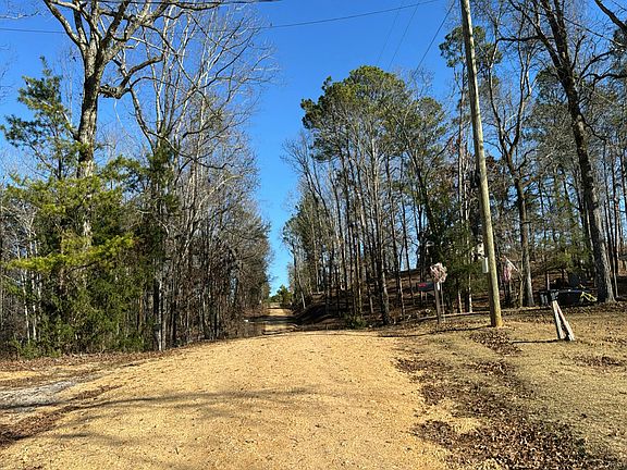 4th image of 252 County Road 745