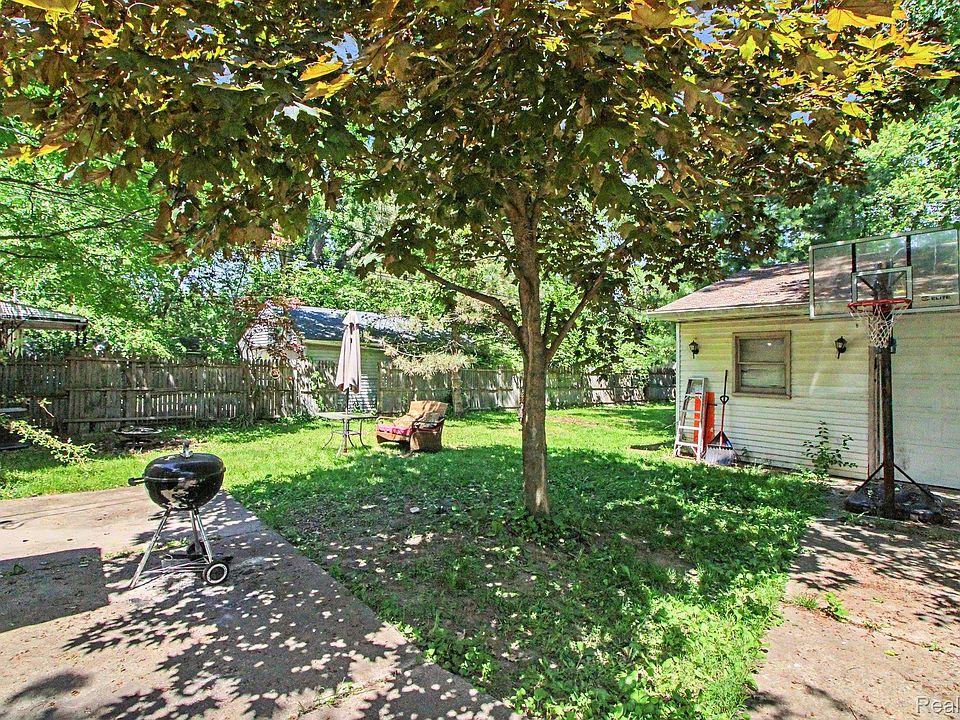 12072 Rockland, photo 17