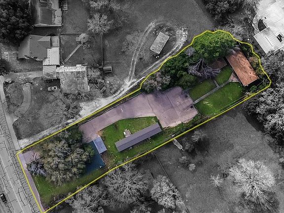 2nd image of 3102 Montgomery Rd