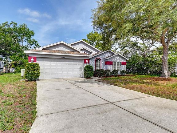 2nd image of 5085 Plumosa St