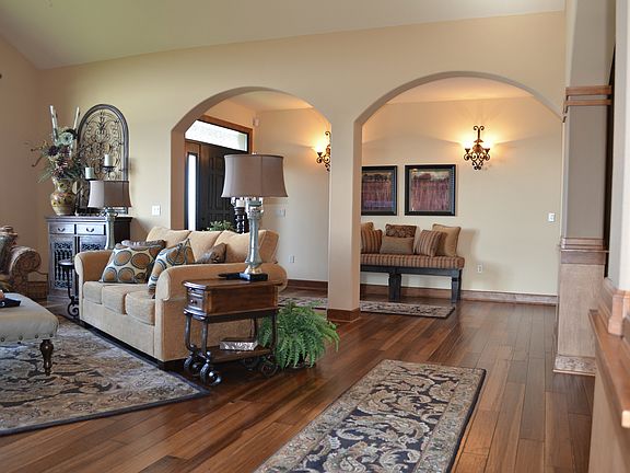 Entry - great room