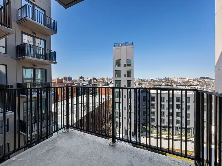1211 Fulton St #8C — Photo 3