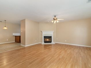 1206 Delaware Dr, Midlothian, TX 76065