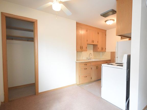 3rd image of 2709 Park Ave APT 7